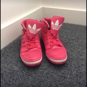 Hot pink ADIDAS sneakers size 8.Read description.